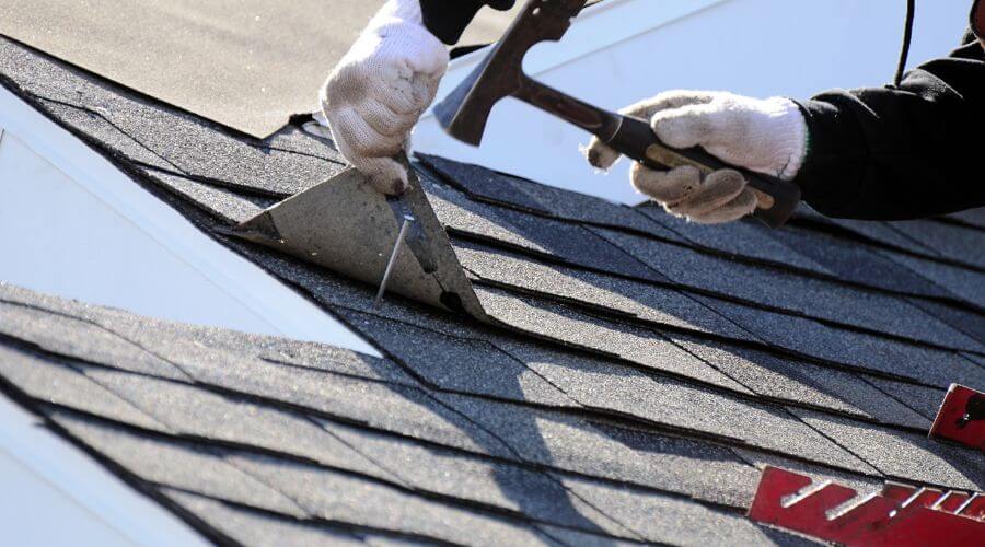 Professional residential roofers in Olmsted, IL